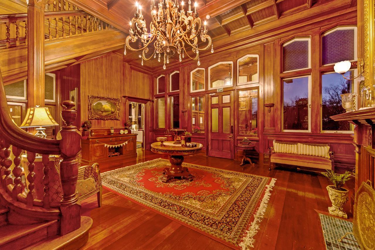 Highden Manor Estate Hotel Palmerston North Buitenkant foto