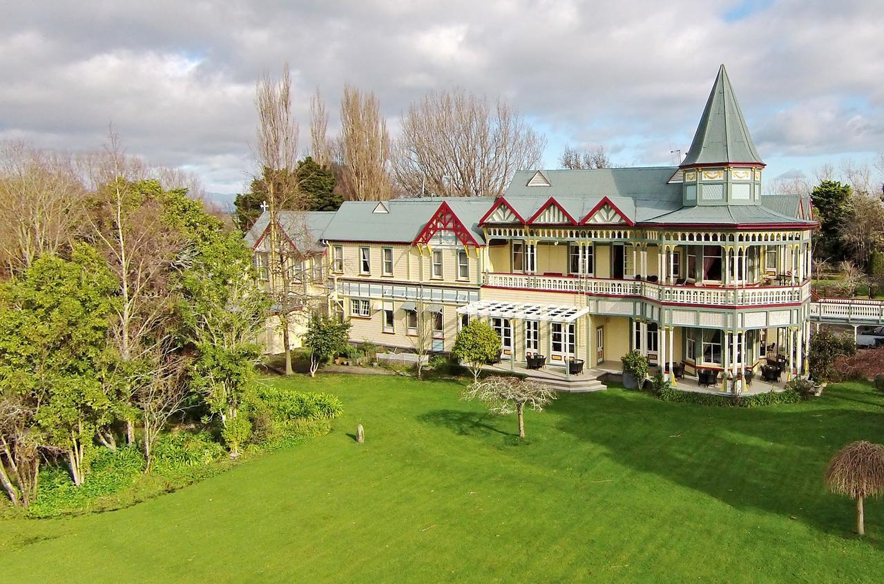 Highden Manor Estate Hotel Palmerston North Buitenkant foto