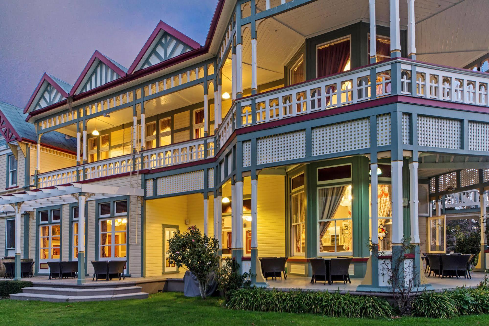 Highden Manor Estate Hotel Palmerston North Buitenkant foto